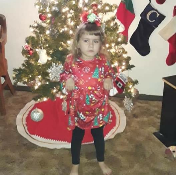 Meet your Posher, Kari - Picture 2 of 2